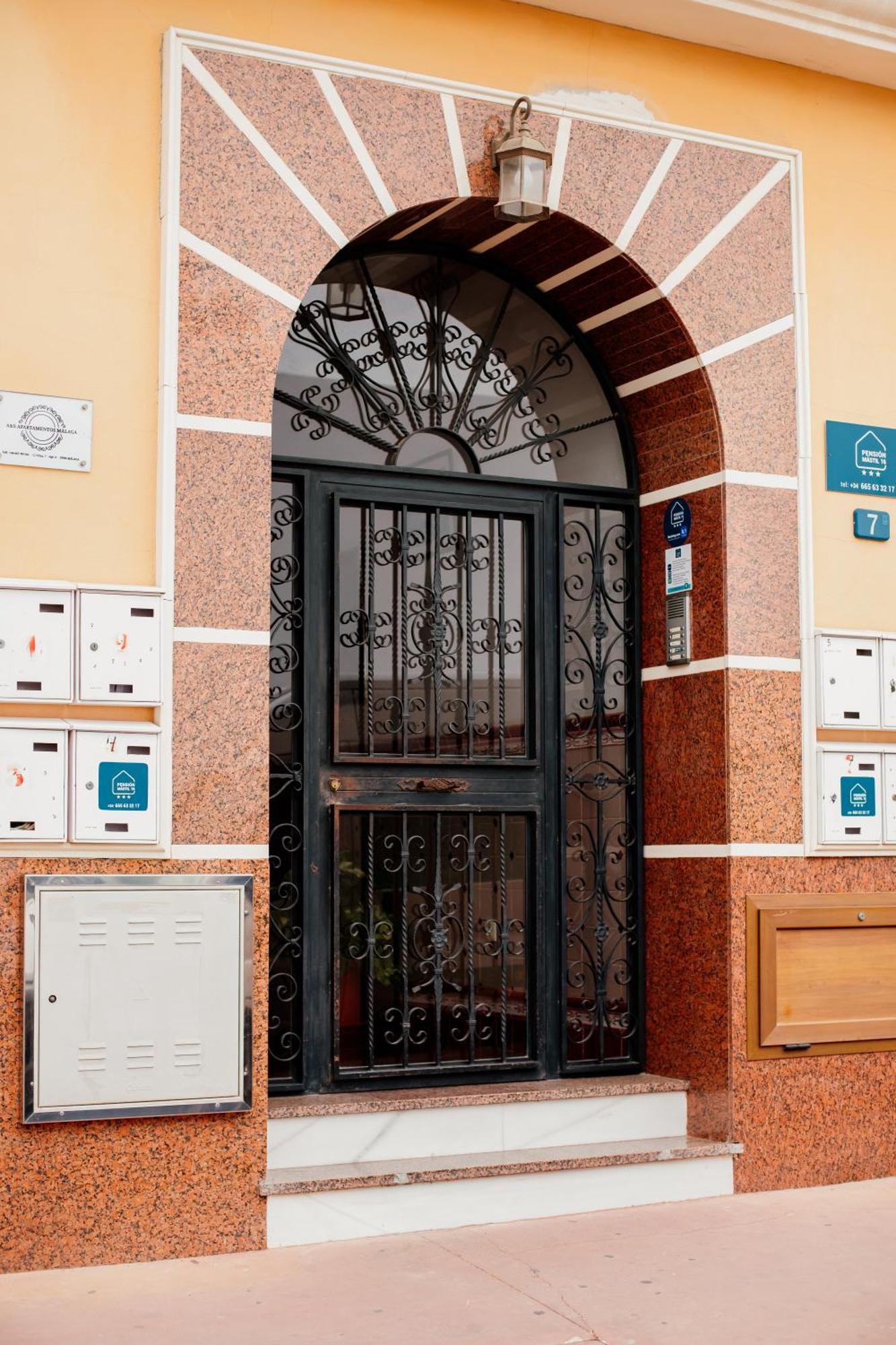 Apartamentos Turisticos Mastil 16 P2 Malaga Exterior photo